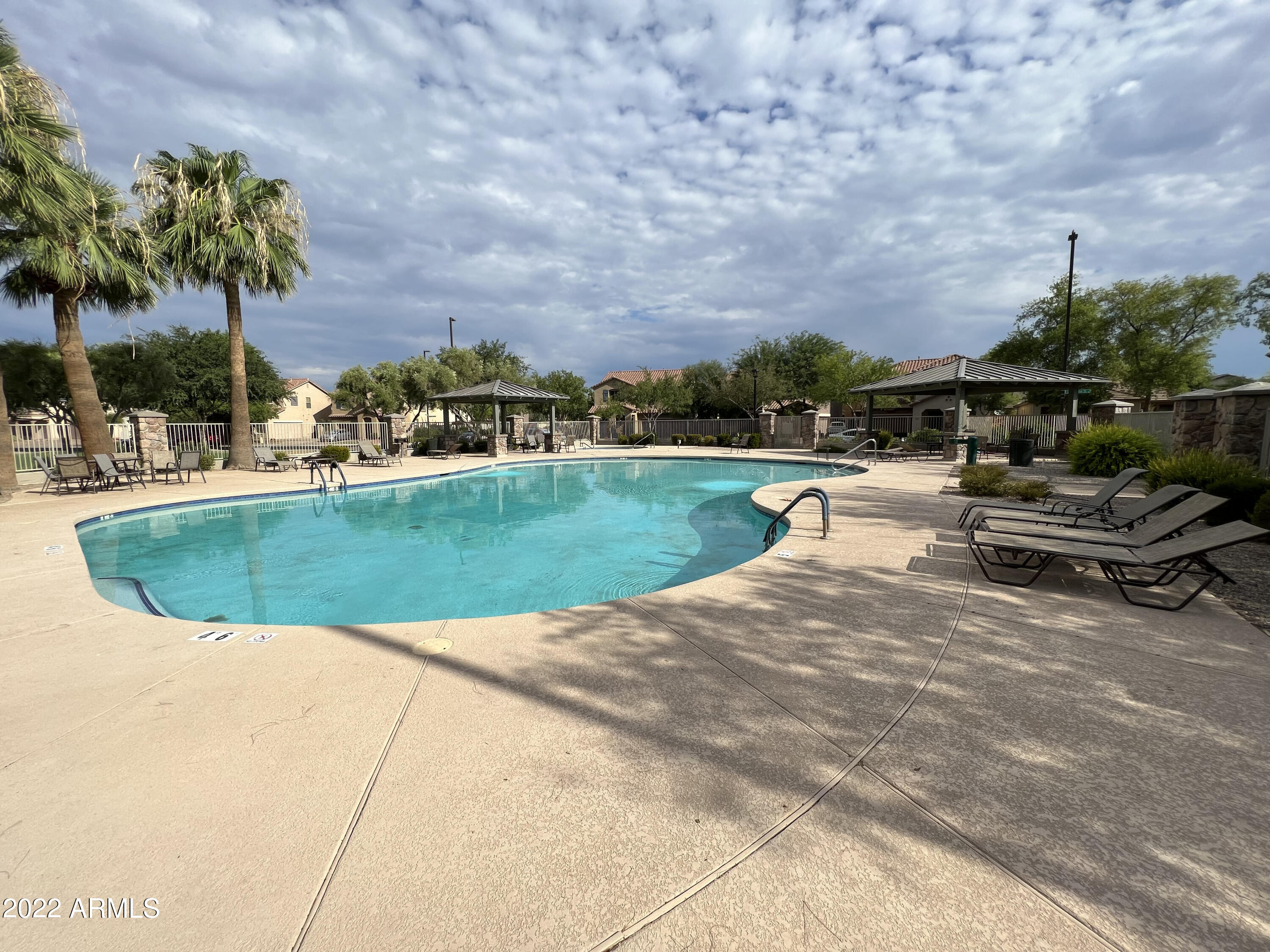 4556 East Del Rio Street Gilbert, AZ 85295 - Photo 24 of 25 Pool