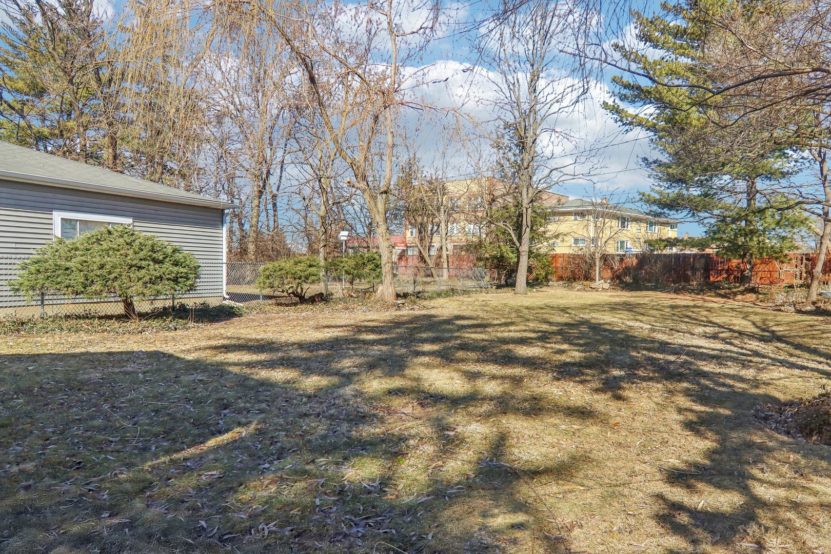38 Northgate Road Riverside, IL 60546 - Photo 43 of 52 a view of road with trees