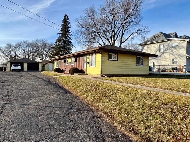 $250,000 | 303 6th Avenue Southwest, Stewartville, MN 55976