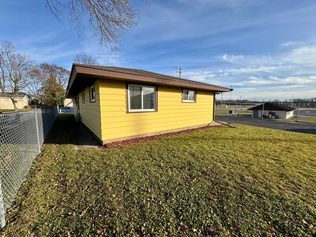 $250,000 | 303 6th Avenue Southwest, Stewartville, MN 55976