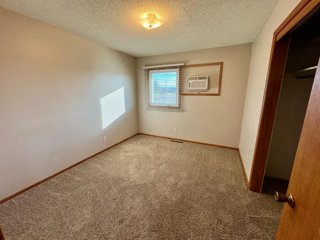 $250,000 | 303 6th Avenue Southwest, Stewartville, MN 55976