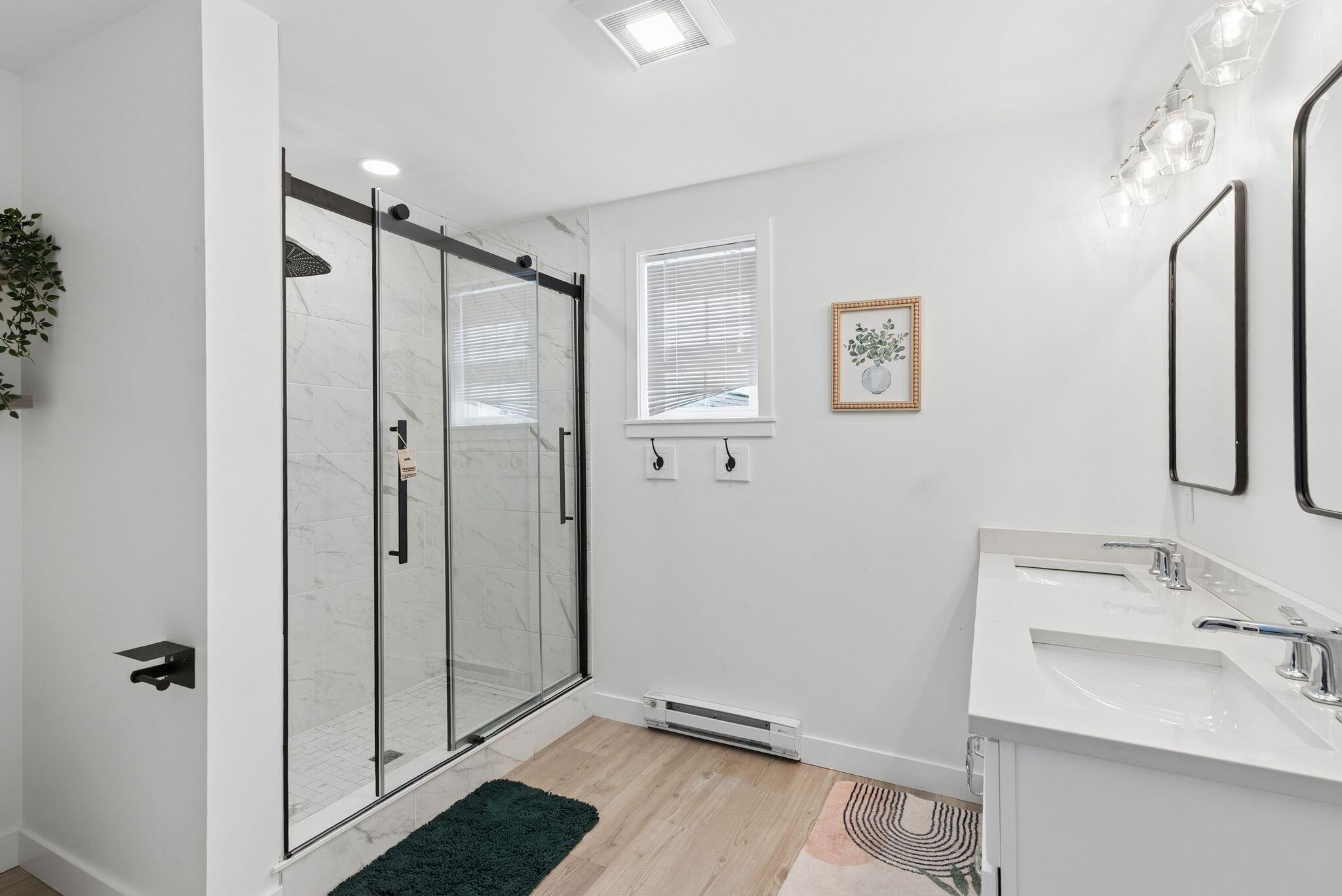 23 Frontrunner Way, Unit B1B Scarborough, ME 04074 - Photo 21 of 41 Primary Bath