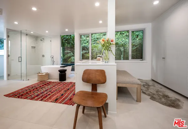 $40,000 | 1121 Loma Vista Drive, Beverly Hills, CA 90210