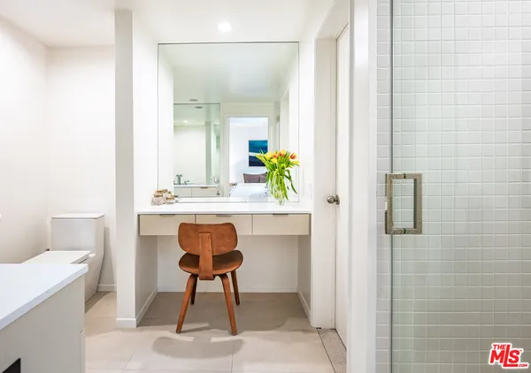 $40,000 | 1121 Loma Vista Drive, Beverly Hills, CA 90210