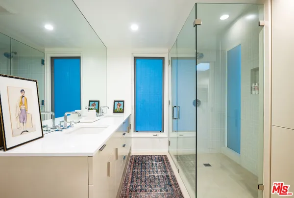 $40,000 | 1121 Loma Vista Drive, Beverly Hills, CA 90210