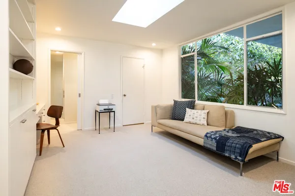 $40,000 | 1121 Loma Vista Drive, Beverly Hills, CA 90210