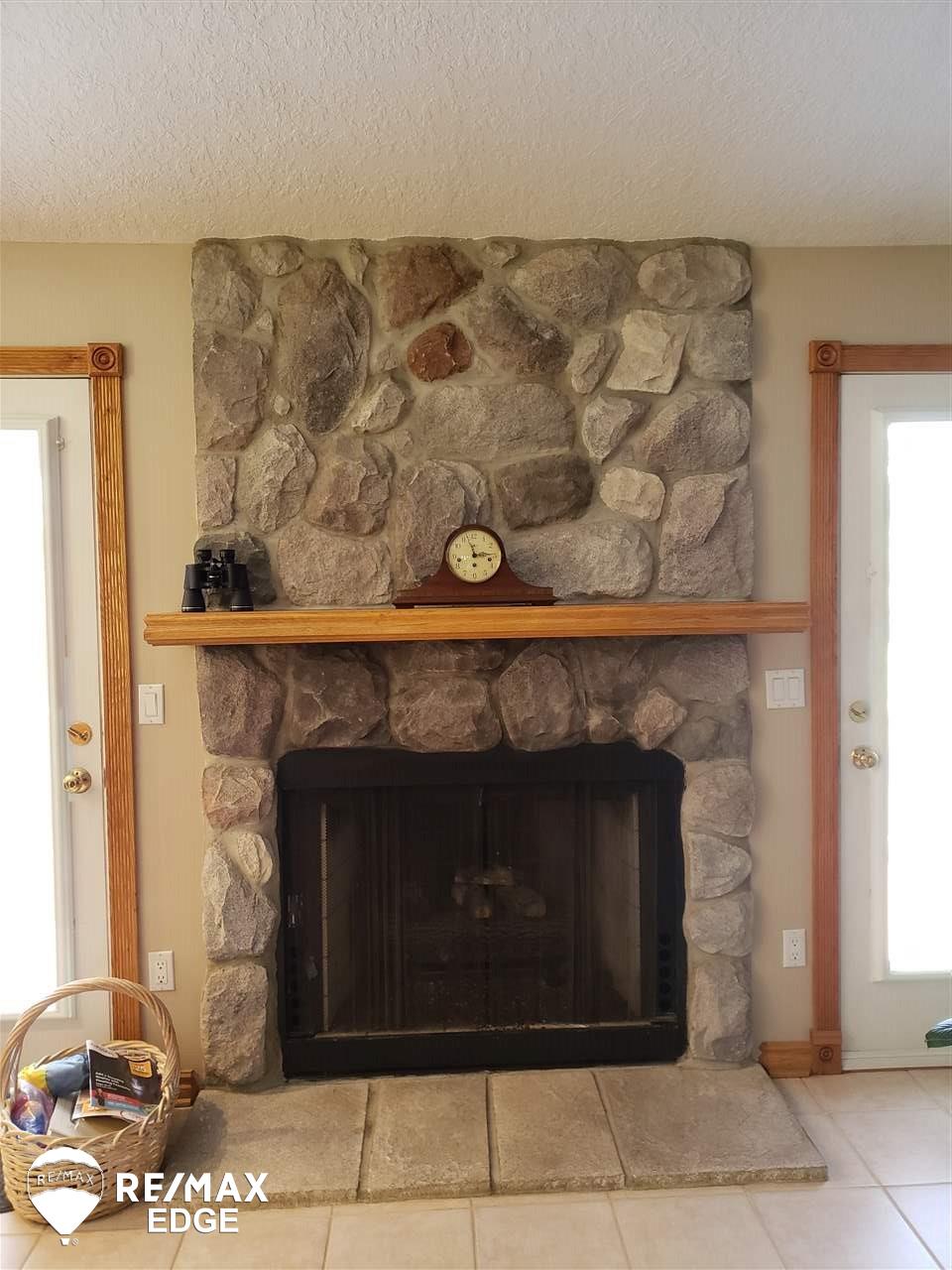 9241 North Bray Road Clio, MI 48420 - Photo 8 of 55 31387805-7.JPG