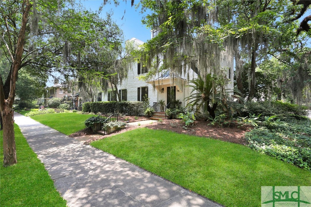 101 East 44th Street Savannah, GA 31405 - Photo 3 of 50