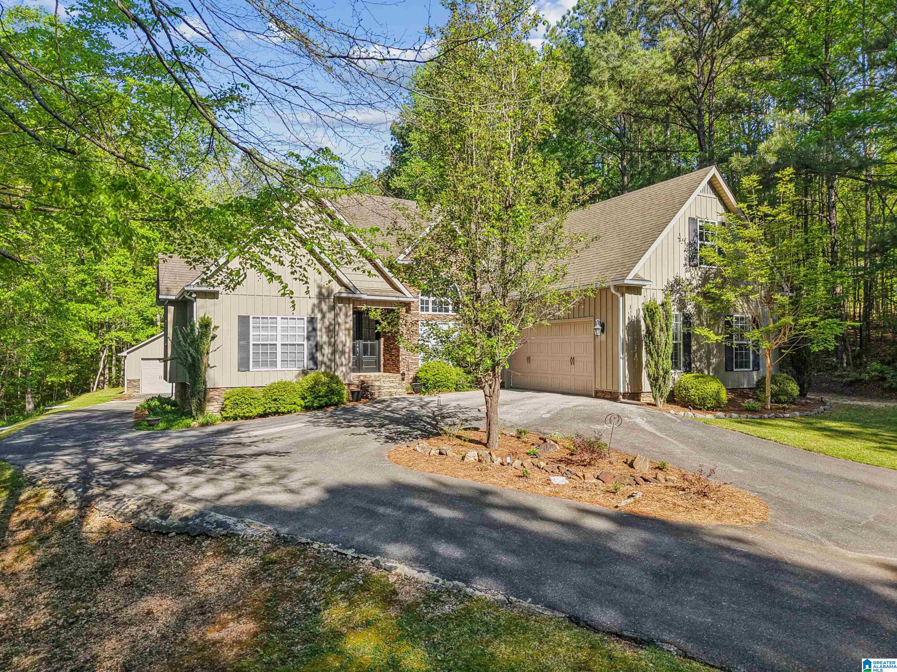 910 Twin Blf Drive Springville, AL 35146 - Photo 5 of 50