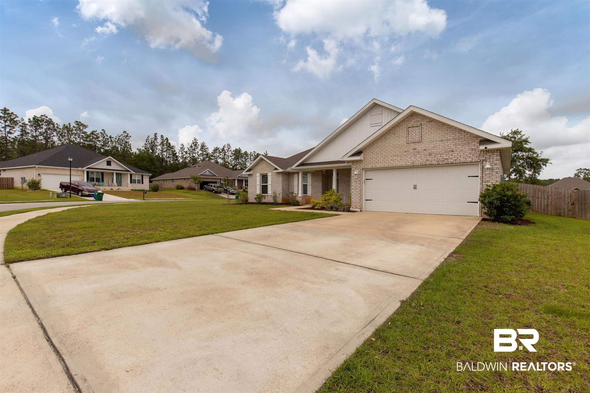 12419 Squirrel Drive Daphne, AL 36527 - Photo 3 of 27