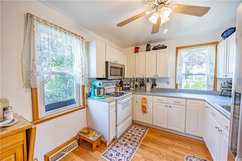 6138 Noblestown Road Oakdale, PA 15071 - Photo 13 of 25