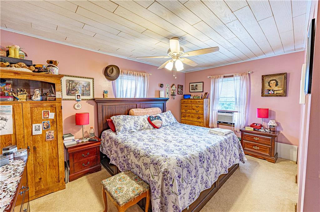 6138 Noblestown Road Oakdale, PA 15071 - Photo 18 of 25
