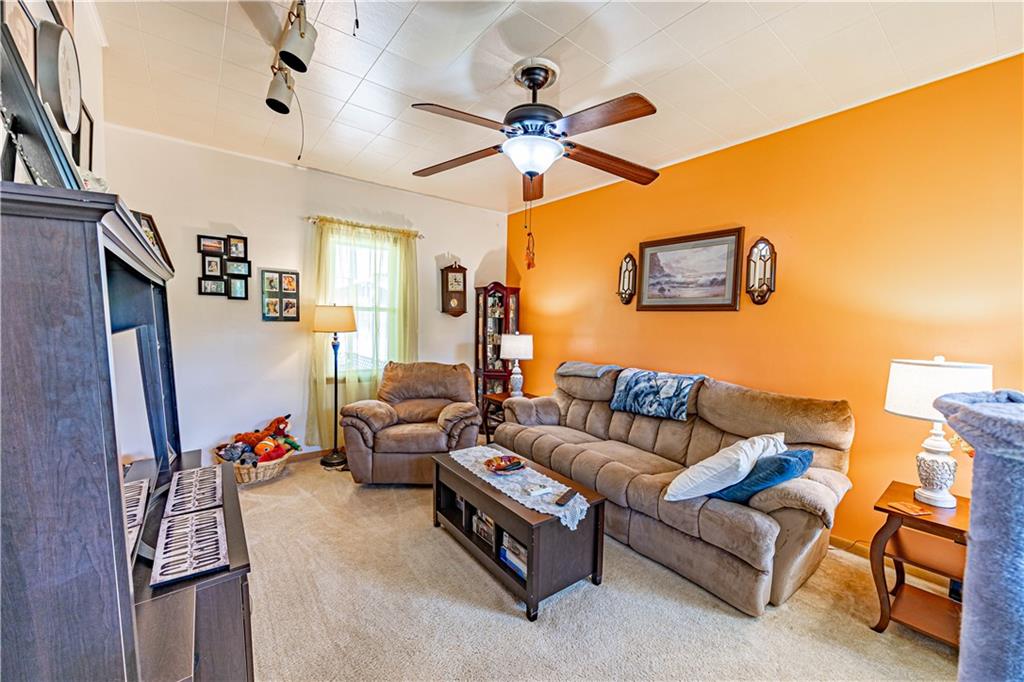 6138 Noblestown Road Oakdale, PA 15071 - Photo 7 of 25