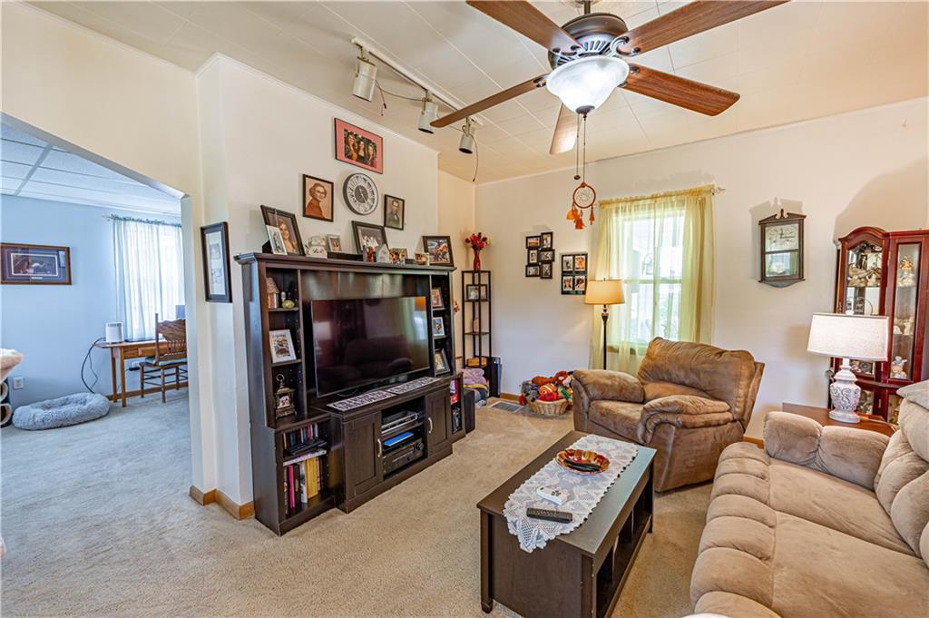 6138 Noblestown Road Oakdale, PA 15071 - Photo 9 of 25
