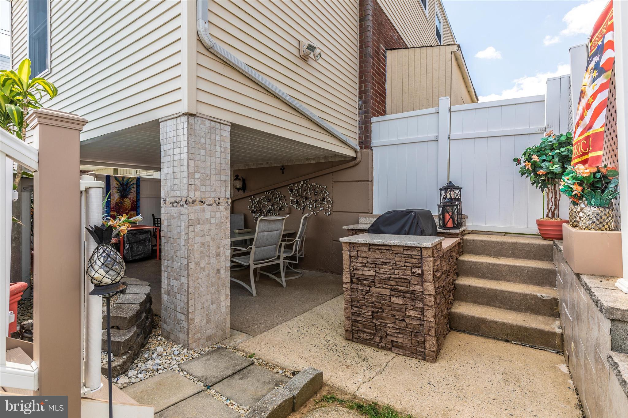 3461 Holyoke Road Philadelphia, PA 19114 - Photo 43 of 44 Backyard