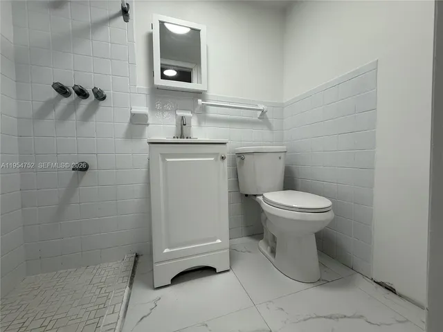 $1,400 | West Flagler, Miami, FL 33126