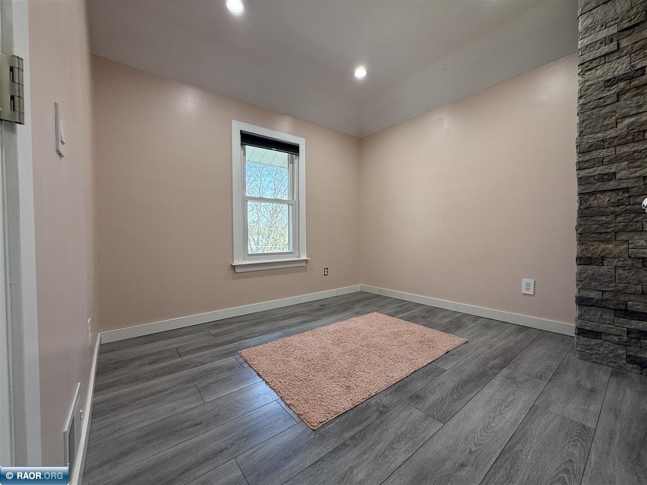 126 5th Street Northwest Chisholm, MN 55719 - Photo 24 of 39