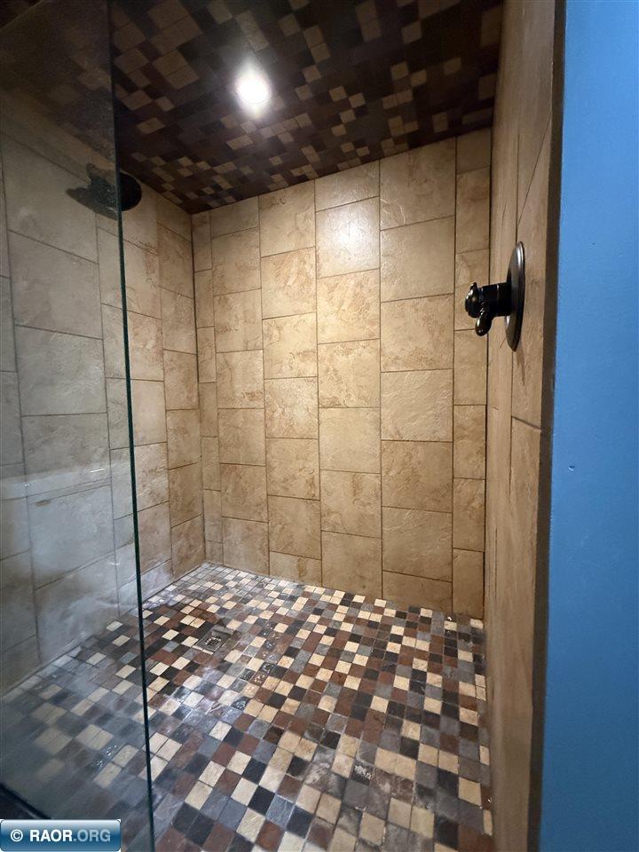 126 5th Street Northwest Chisholm, MN 55719 - Photo 36 of 39