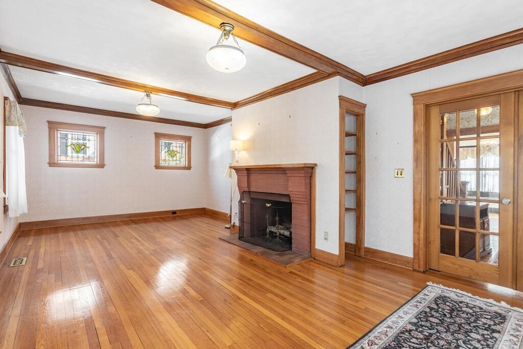 50 Warwick Road Melrose, MA 02176 - Photo 7 of 31 Gallery Image 7