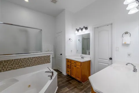 $599,990 | 341 Pecan Court, Nevada, TX 75173