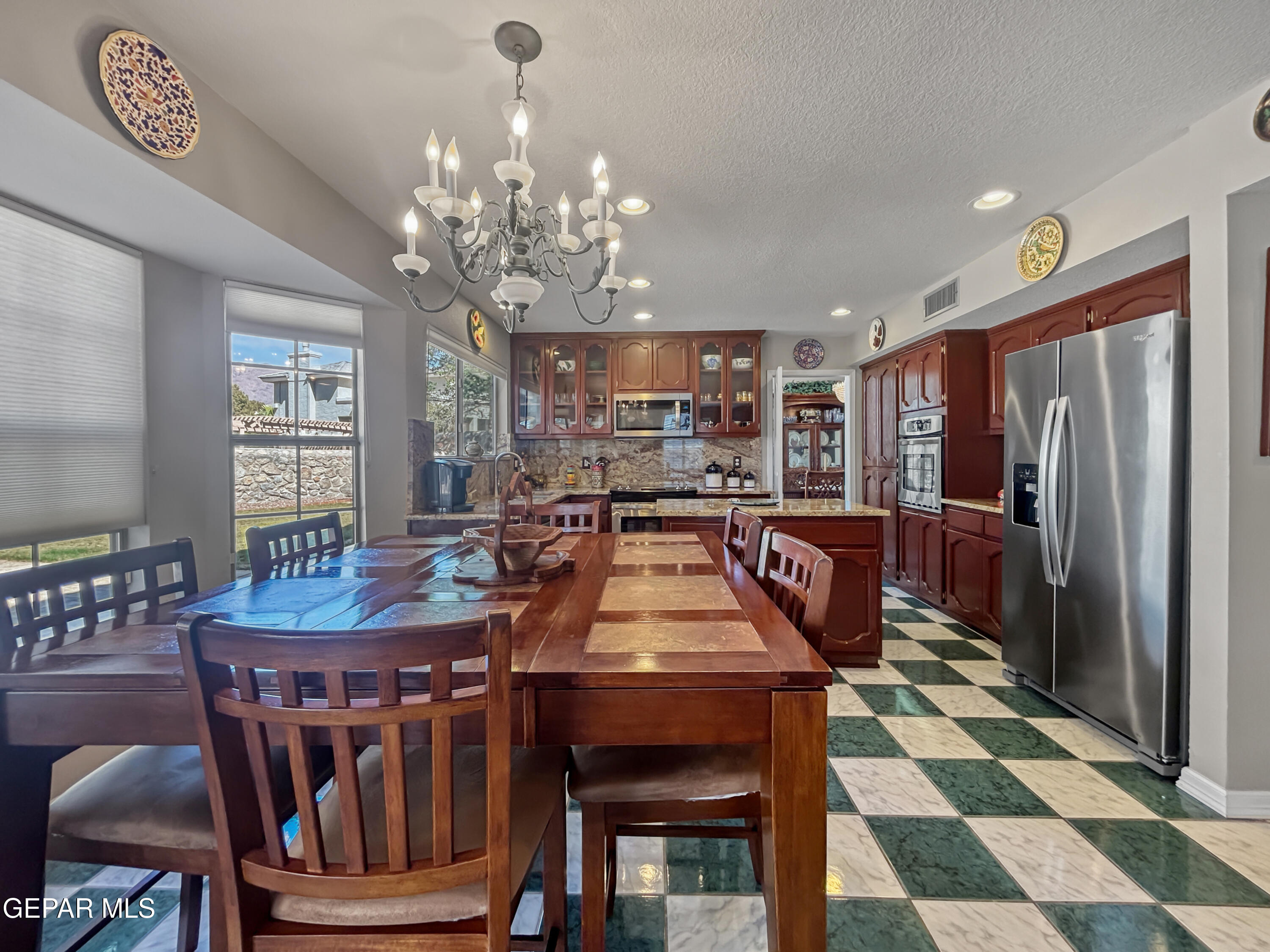 1109 Noble Ridge Way El Paso, TX 79912 - Photo 22 of 73 Kitchen Dining Area