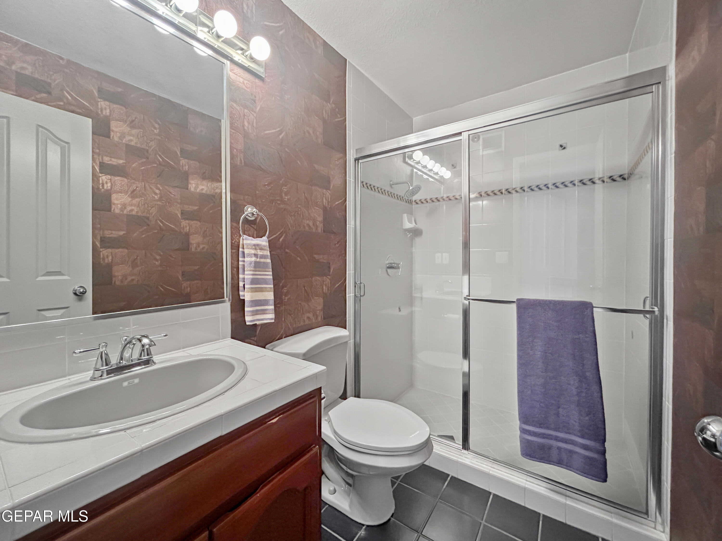 1109 Noble Ridge Way El Paso, TX 79912 - Photo 31 of 73 Downstairs Jr Suite Bath