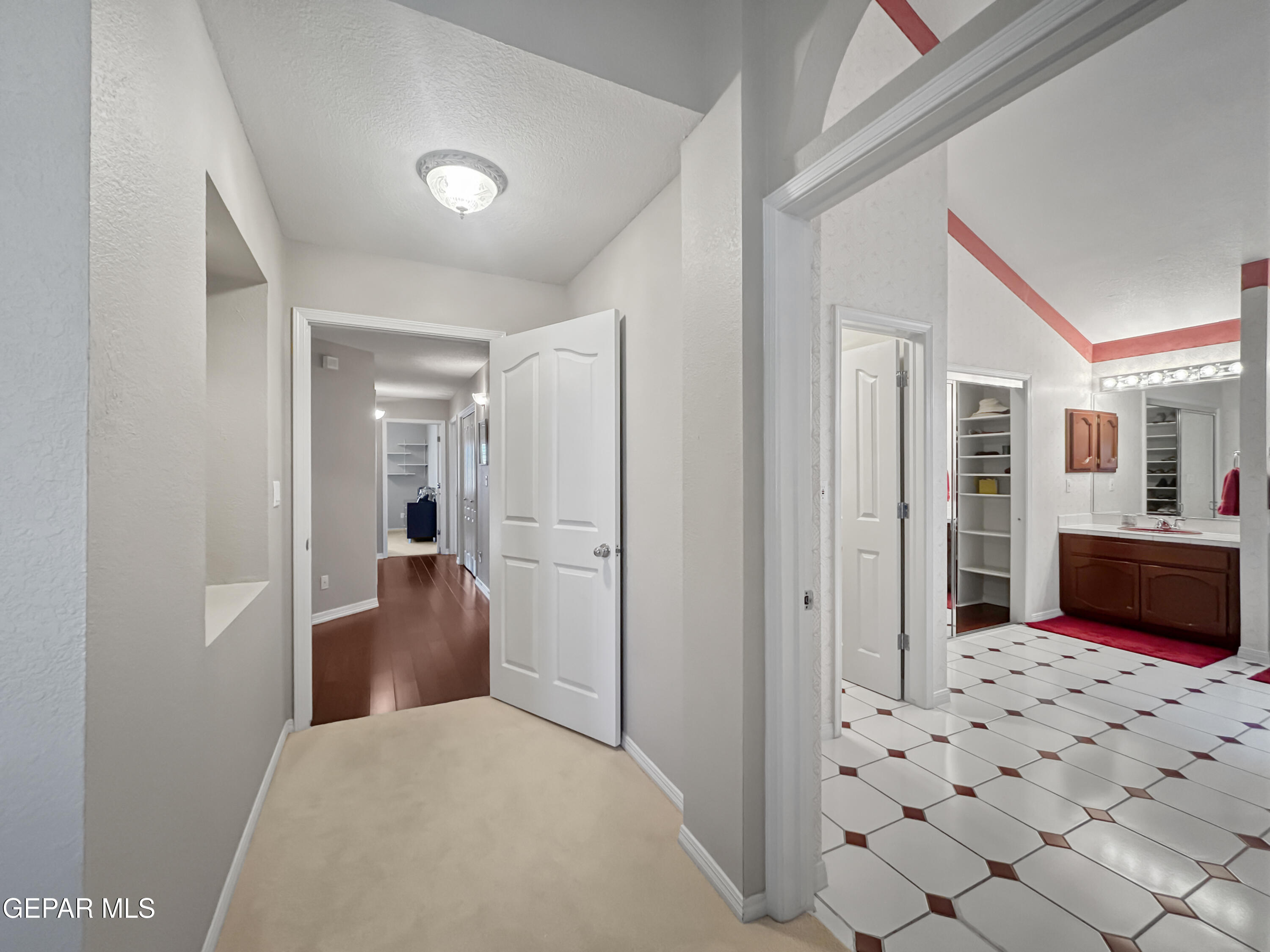 1109 Noble Ridge Way El Paso, TX 79912 - Photo 38 of 73 Primary looking to entry, bath