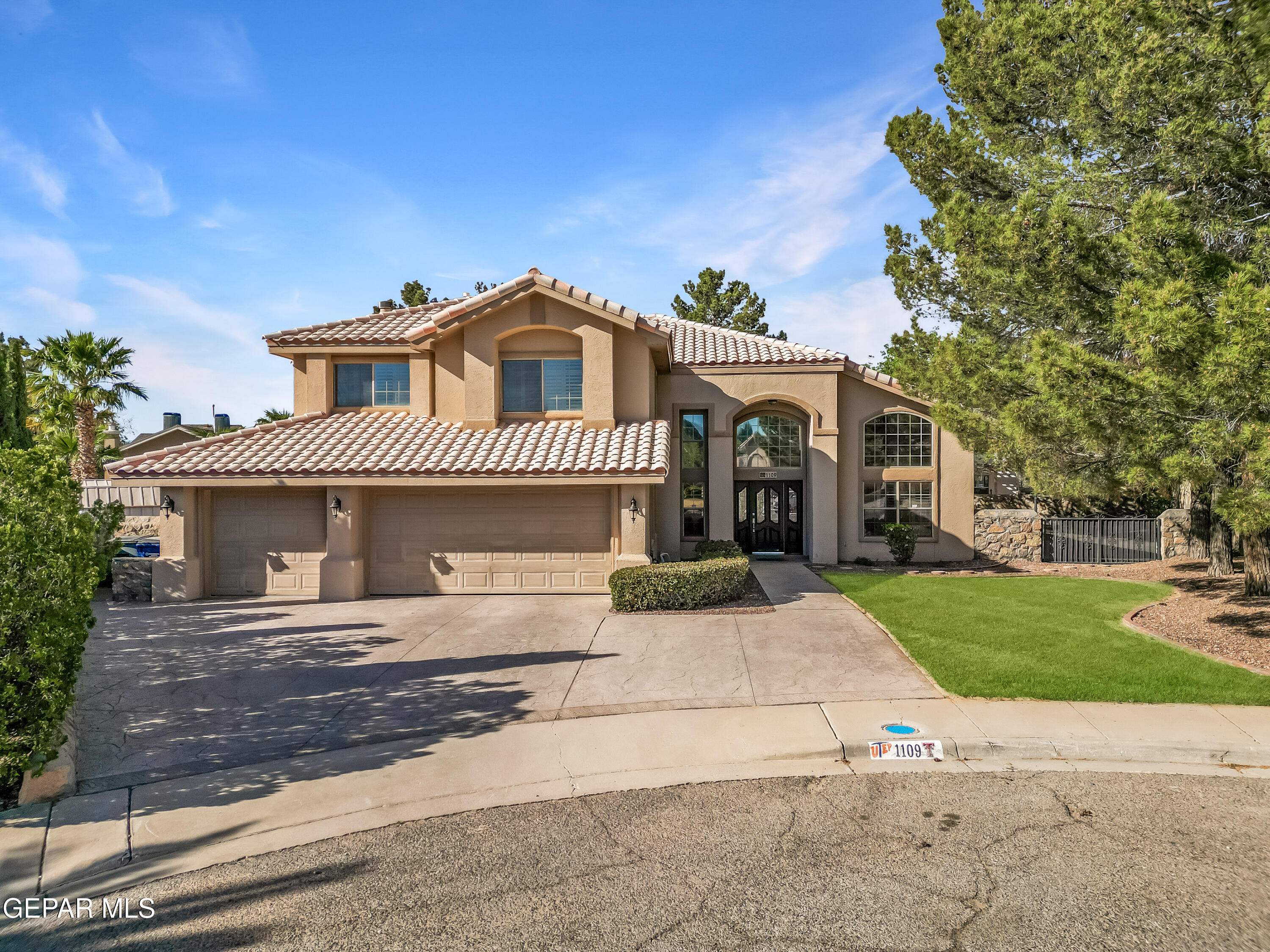 1109 Noble Ridge Way El Paso, TX 79912 - Photo 8 of 73 drone-front