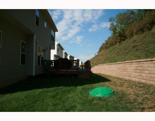 5025 Venice Road Pittsburgh, PA 15209 - Photo 2 of 18 Yard/Garden.
