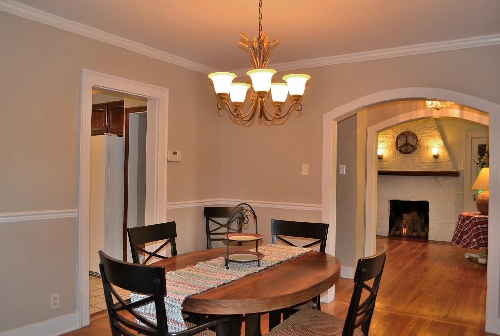 5600 Meridian Road Gibsonia, PA 15044 - Photo 9 of 25 Another look at the dining room and the entry, into the Living Room.