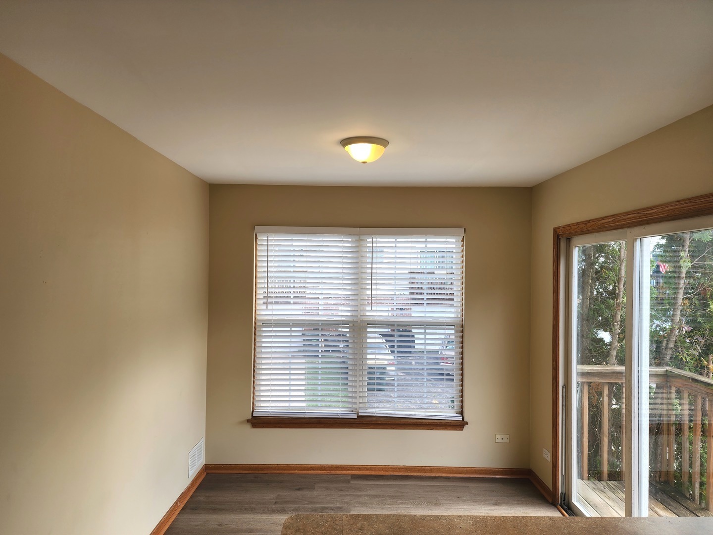 775 Highview Court Antioch, IL 60002 - Photo 9 of 16 a view of an empty room with a window