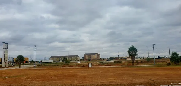 $385,000 | Lot 4-a Blk 3 Mars Drive, Cotulla, TX 78014