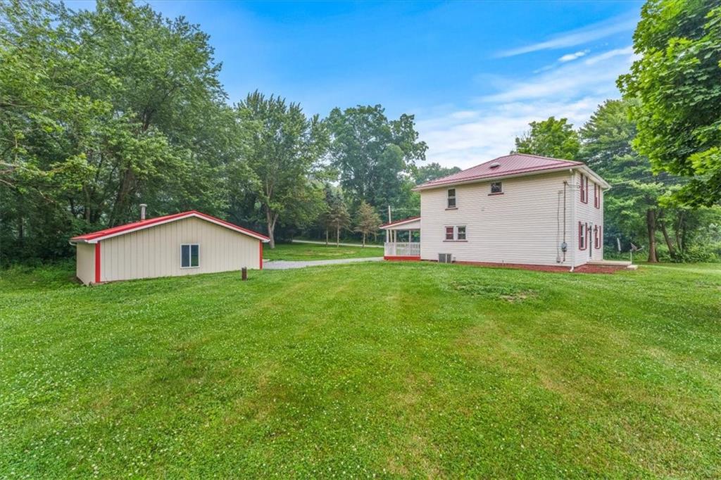 7 Hewitt Road West Middlesex, PA 16159 - Photo 2 of 31 side view