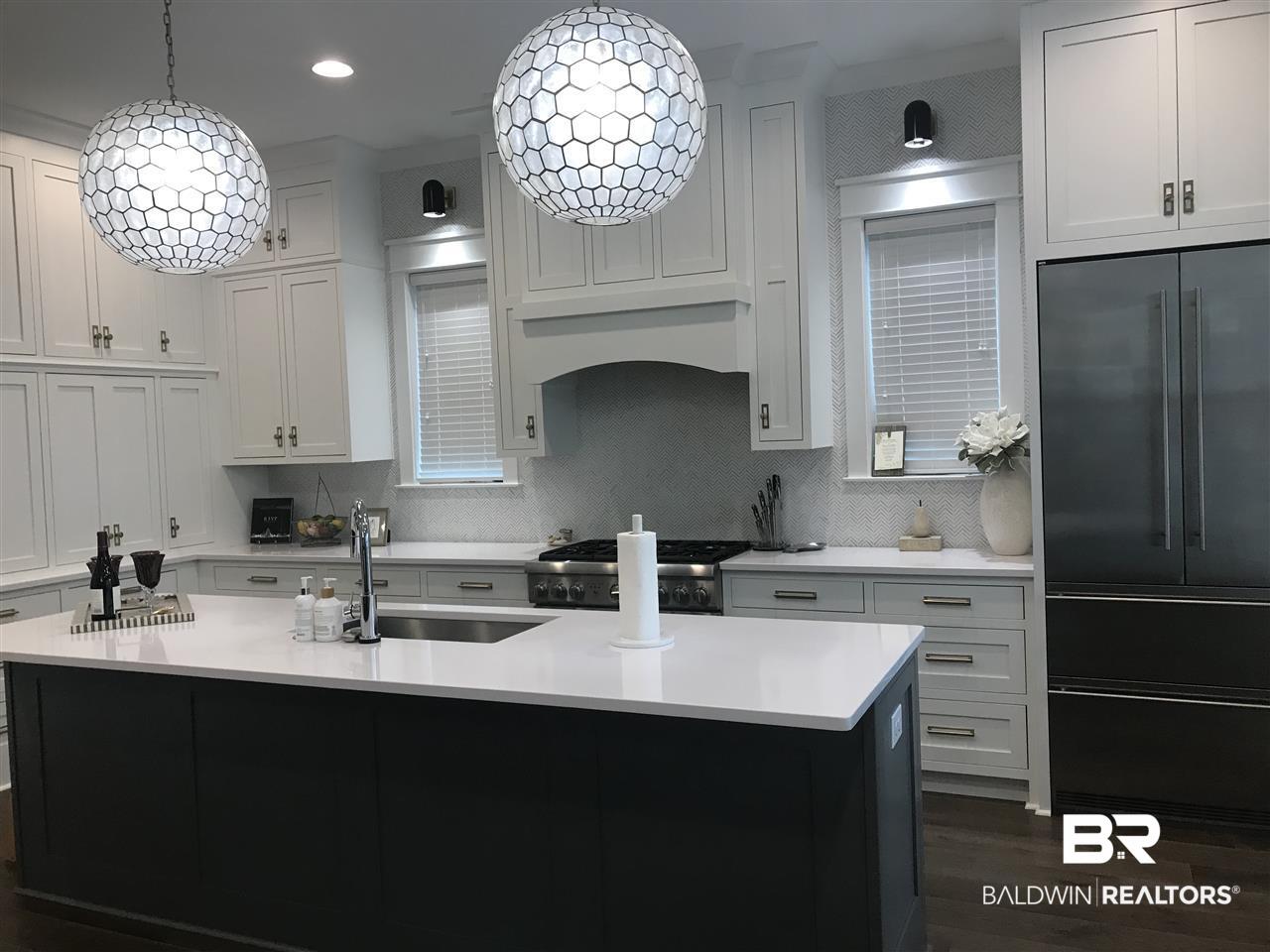 358 South Summit Street Fairhope, AL 36532 - Photo 3 of 22