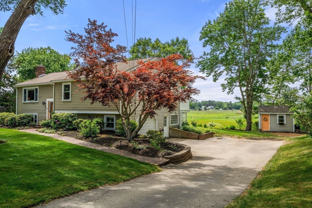 18 Liberty Road Marshfield, MA 02050 - Photo 31 of 33