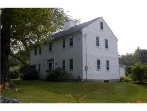 190 Hall Road Barrington, NH 03825 - Photo 2 of 5