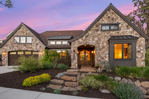 $965,000 | 61016 Southeast Light Peak Drive, Bend, OR 97702