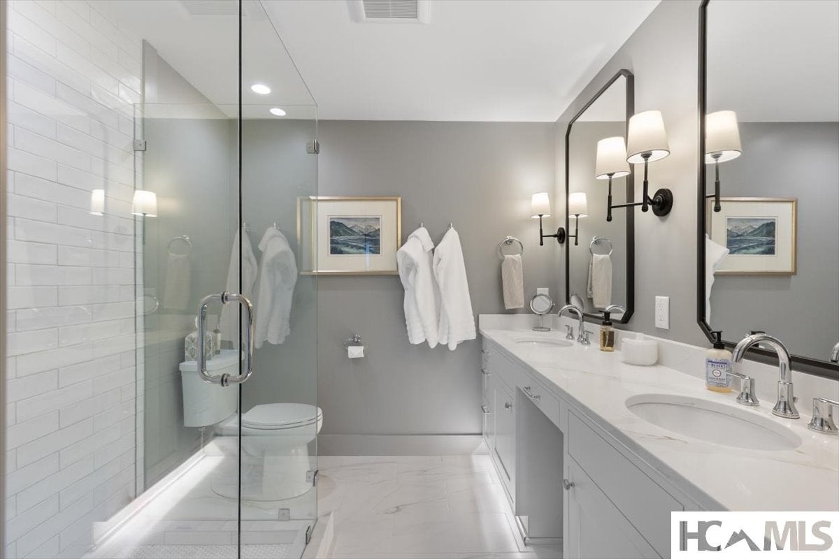 1341 Leonard Road, Unit 1 Highlands, NC 28741 - Photo 31 of 42 Gallery Image 31