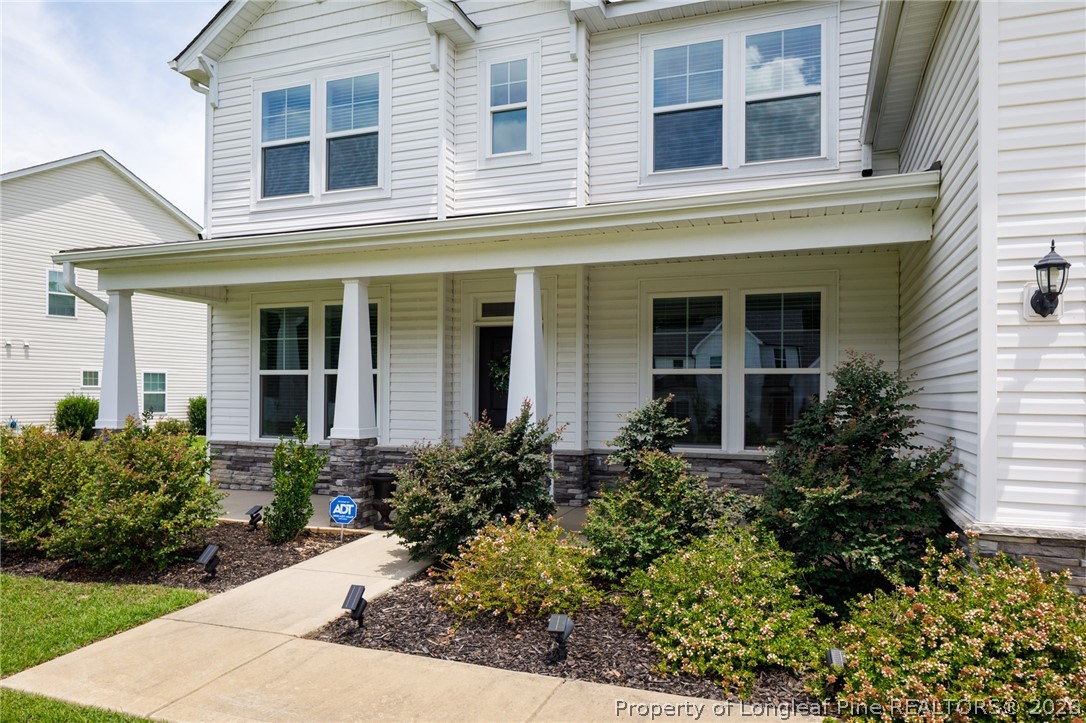 6820 Running Fox Road Hope Mills, NC 28348 - Photo 3 of 41 Gallery Image 3