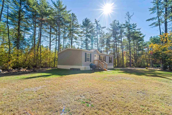 $345,000 | 19 Leisure Drive, Ossipee, NH 03864