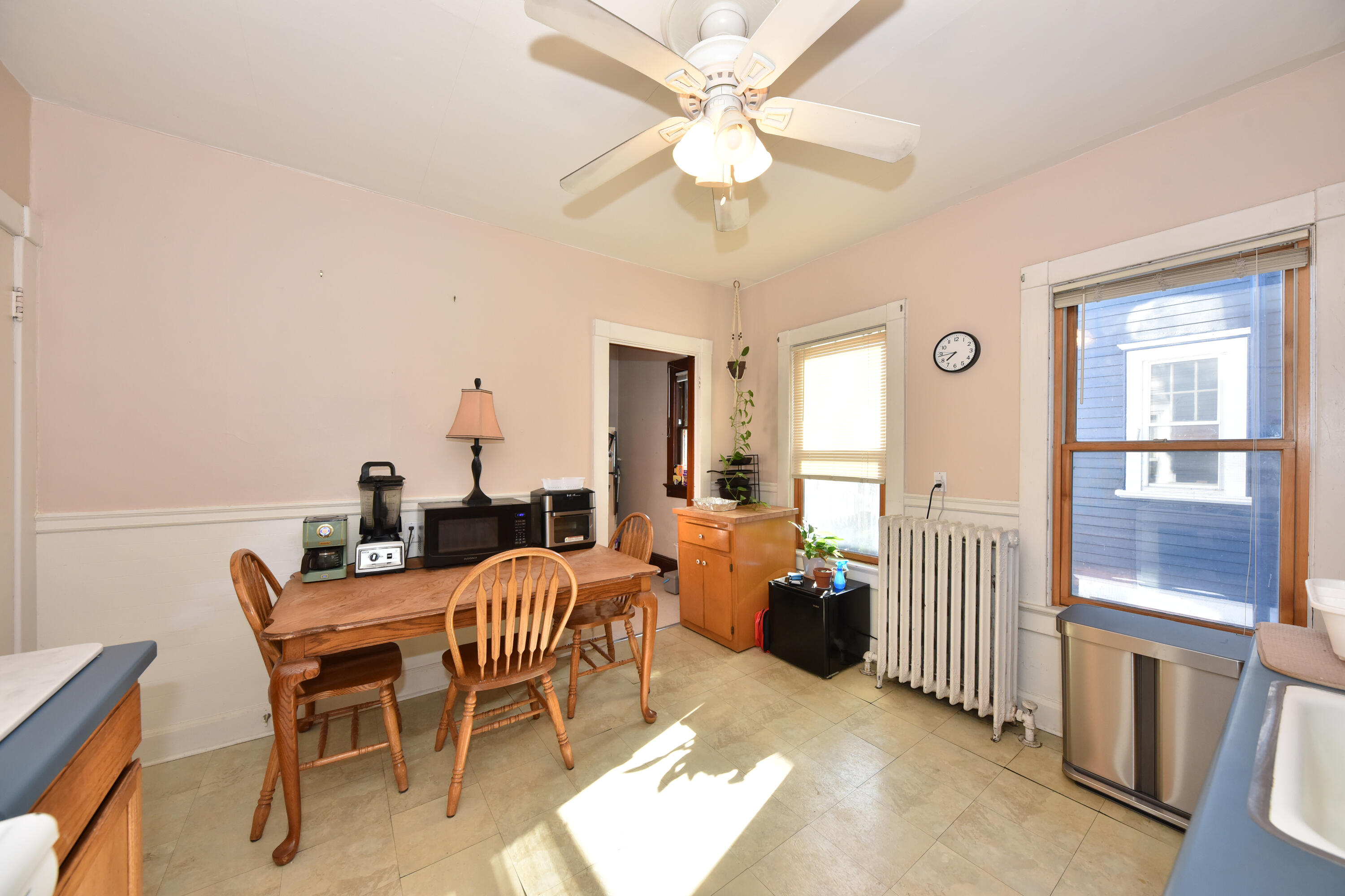 2744 North Stowell Avenue, Unit 2746 Milwaukee, WI 53211 - Photo 11 of 41 Kitchen