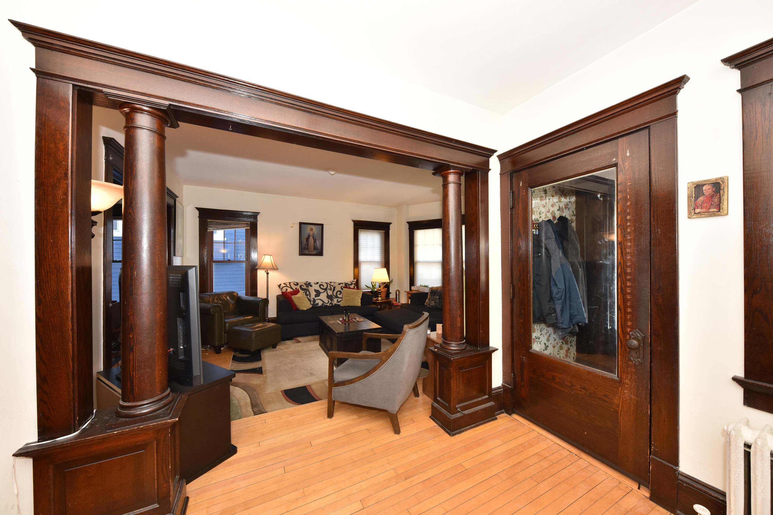 2744 North Stowell Avenue, Unit 2746 Milwaukee, WI 53211 - Photo 3 of 41 Entryway