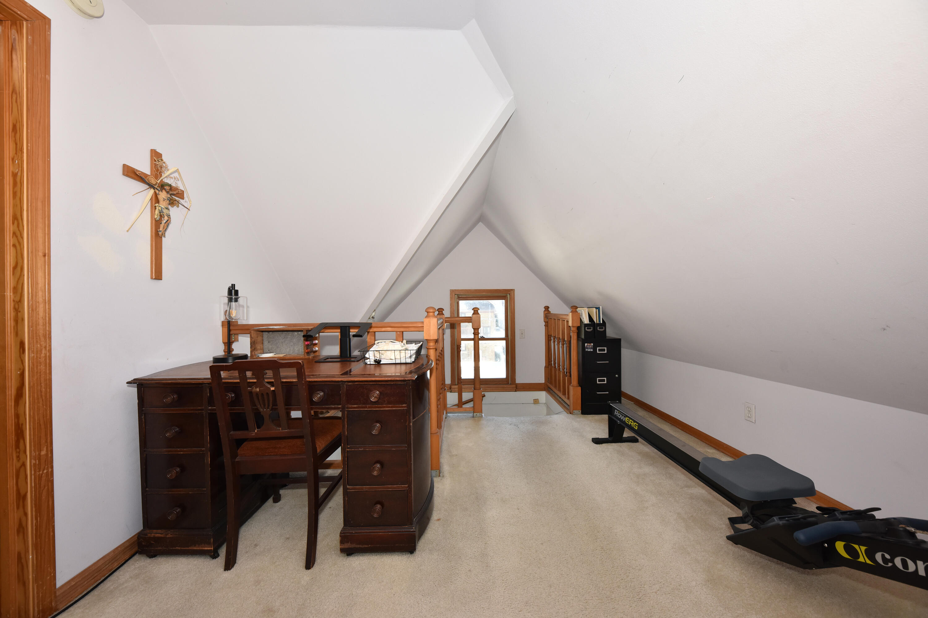 2744 North Stowell Avenue, Unit 2746 Milwaukee, WI 53211 - Photo 31 of 41 3rd floor