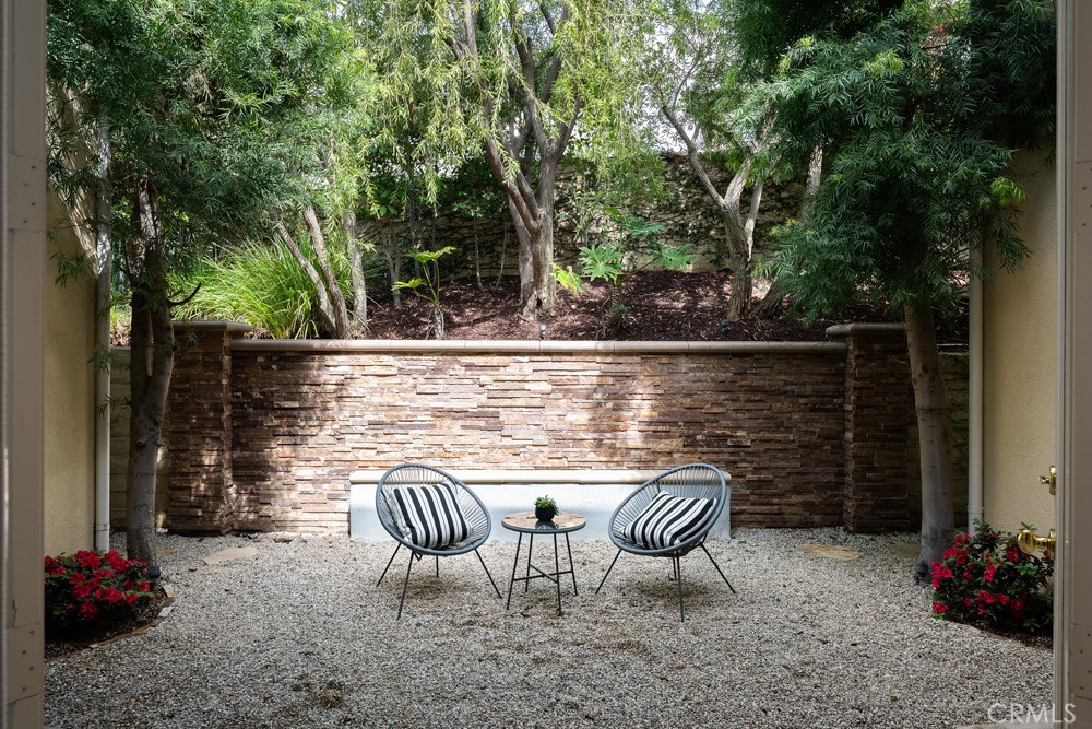 2 Winfield Drive Ladera Ranch, CA 92694 - Photo 11 of 19 Courtyard