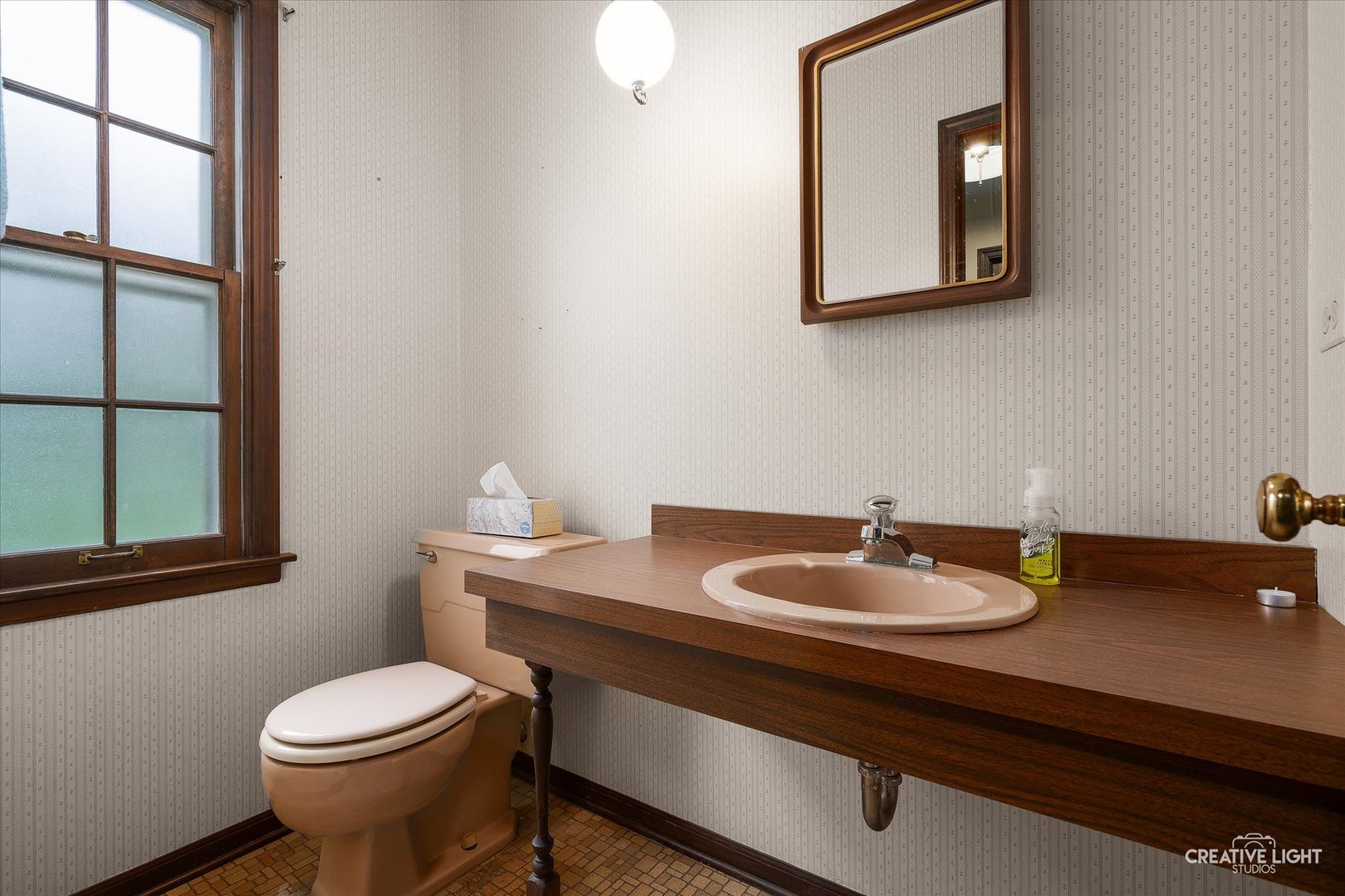466 Carrol Gate Road Wheaton, IL 60189 - Photo 14 of 27 Gallery Image 14