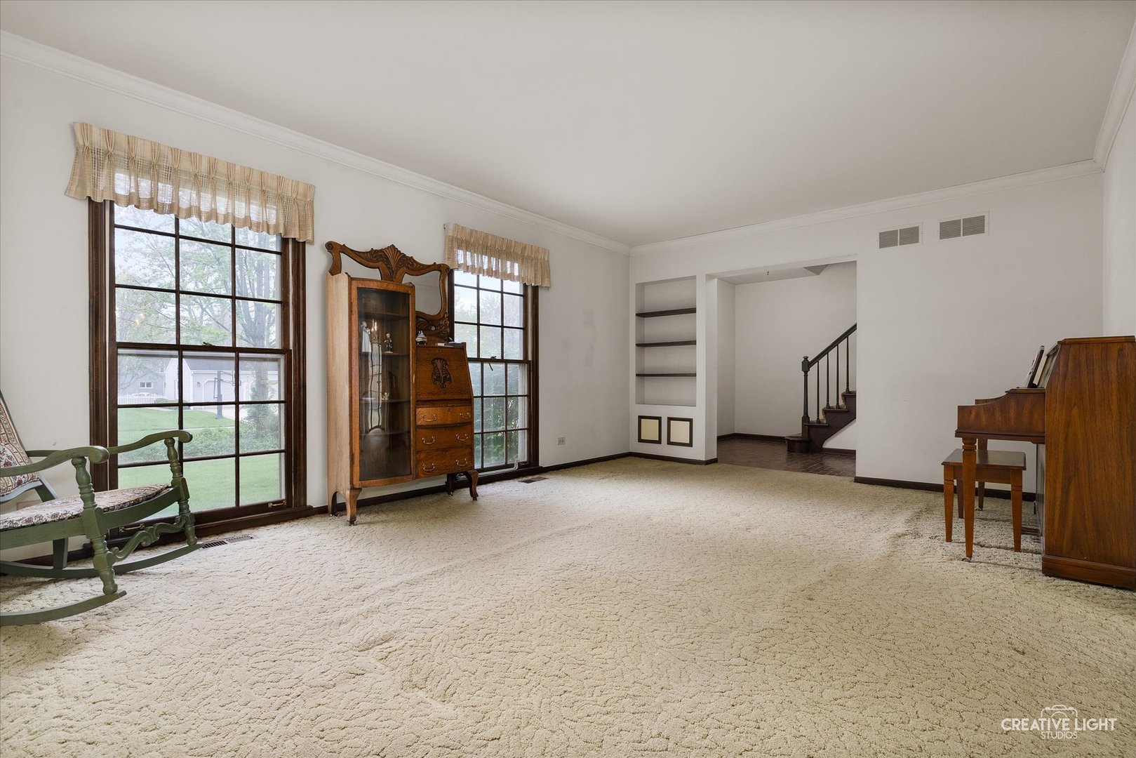 466 Carrol Gate Road Wheaton, IL 60189 - Photo 5 of 27 Gallery Image 5