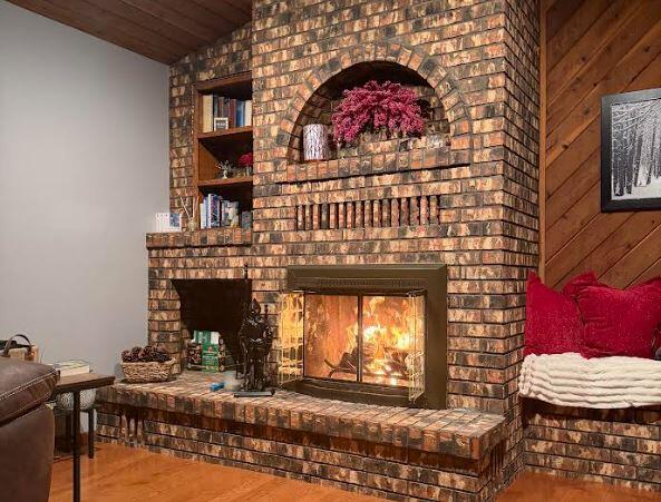 E7501 Circle Drive Viroqua, WI 54665 - Photo 32 of 38 Fireplace