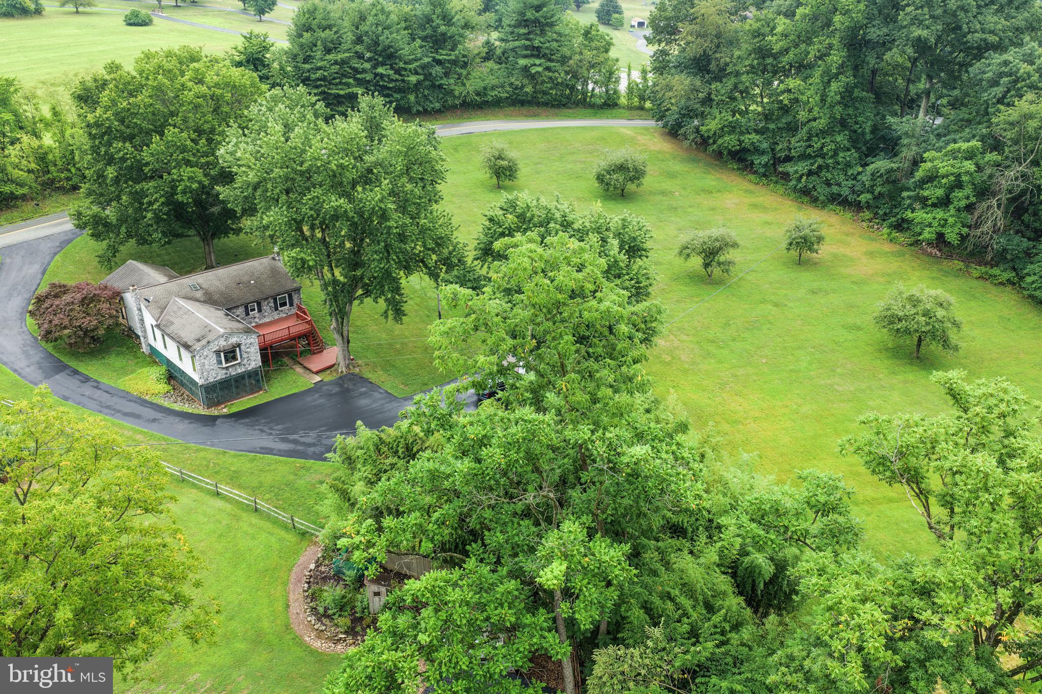 126 Lenape Road Barto, PA 19504 - Photo 6 of 52 Gallery Image 6