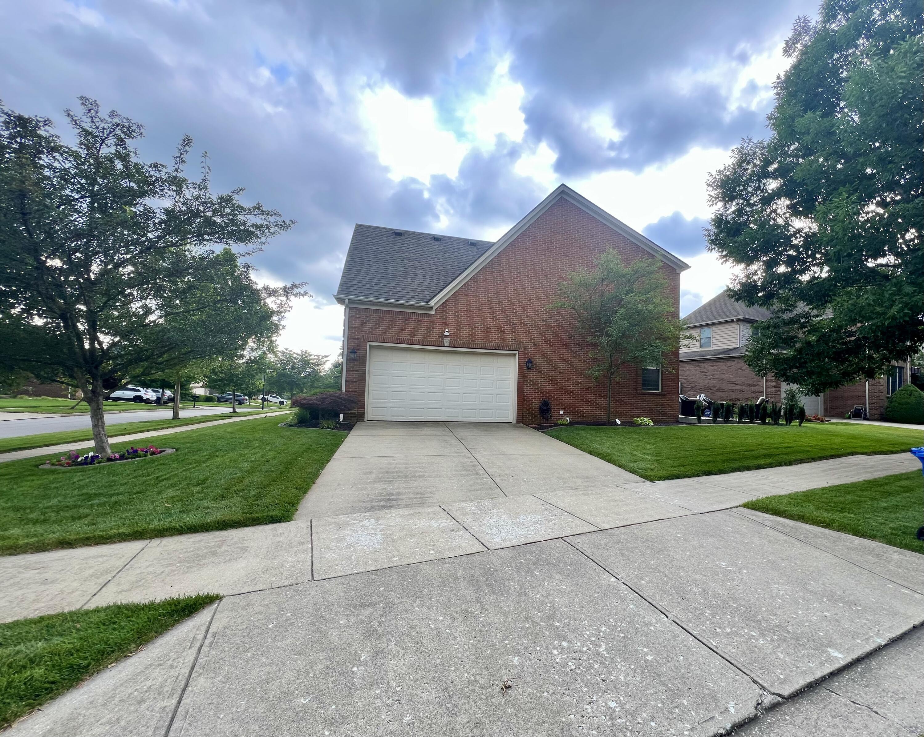 2433 Rockminster Road Lexington, KY 40509 - Photo 6 of 33 IMG_1506