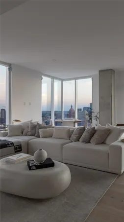 $1,754,500 | 313 West 17th Street, Unit 2007, Austin, TX 78701